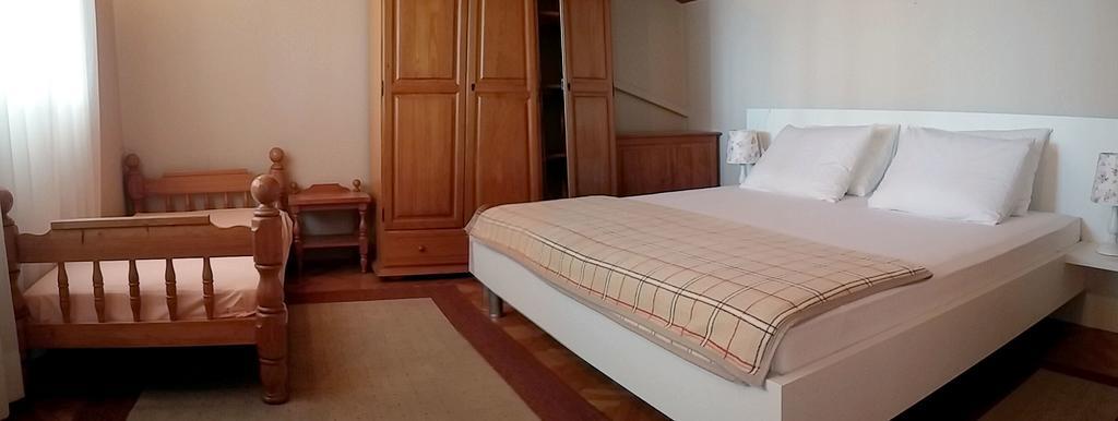 Apartmani Totic Crikvenica Ngoại thất bức ảnh